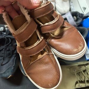 UGG Kids Brown Leather Hook-and-Loop Boots